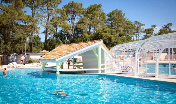 piscine-chauffee-camping-le-boudigau-landes_2